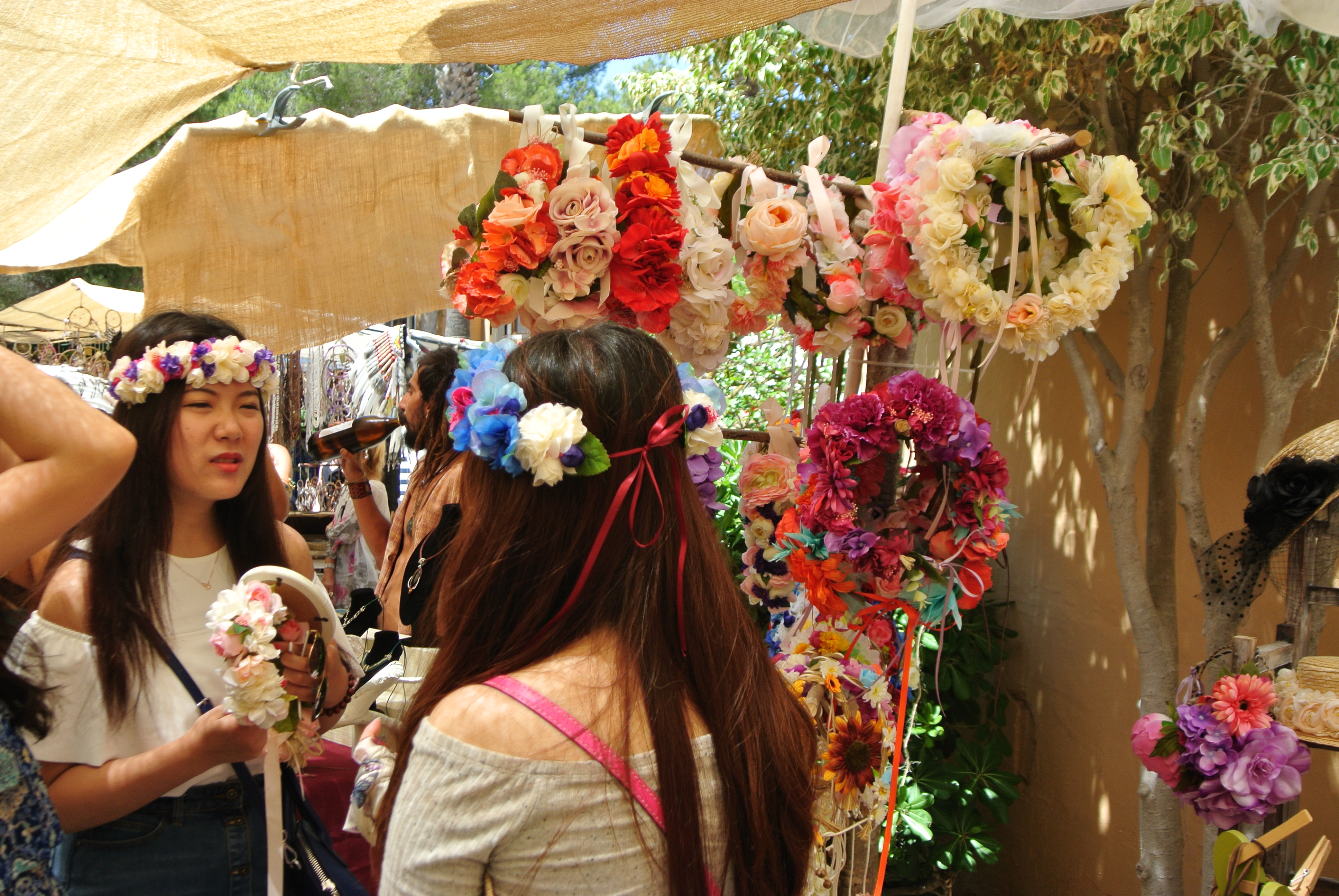 Hippie Markt Ibiza Blumenkränze
