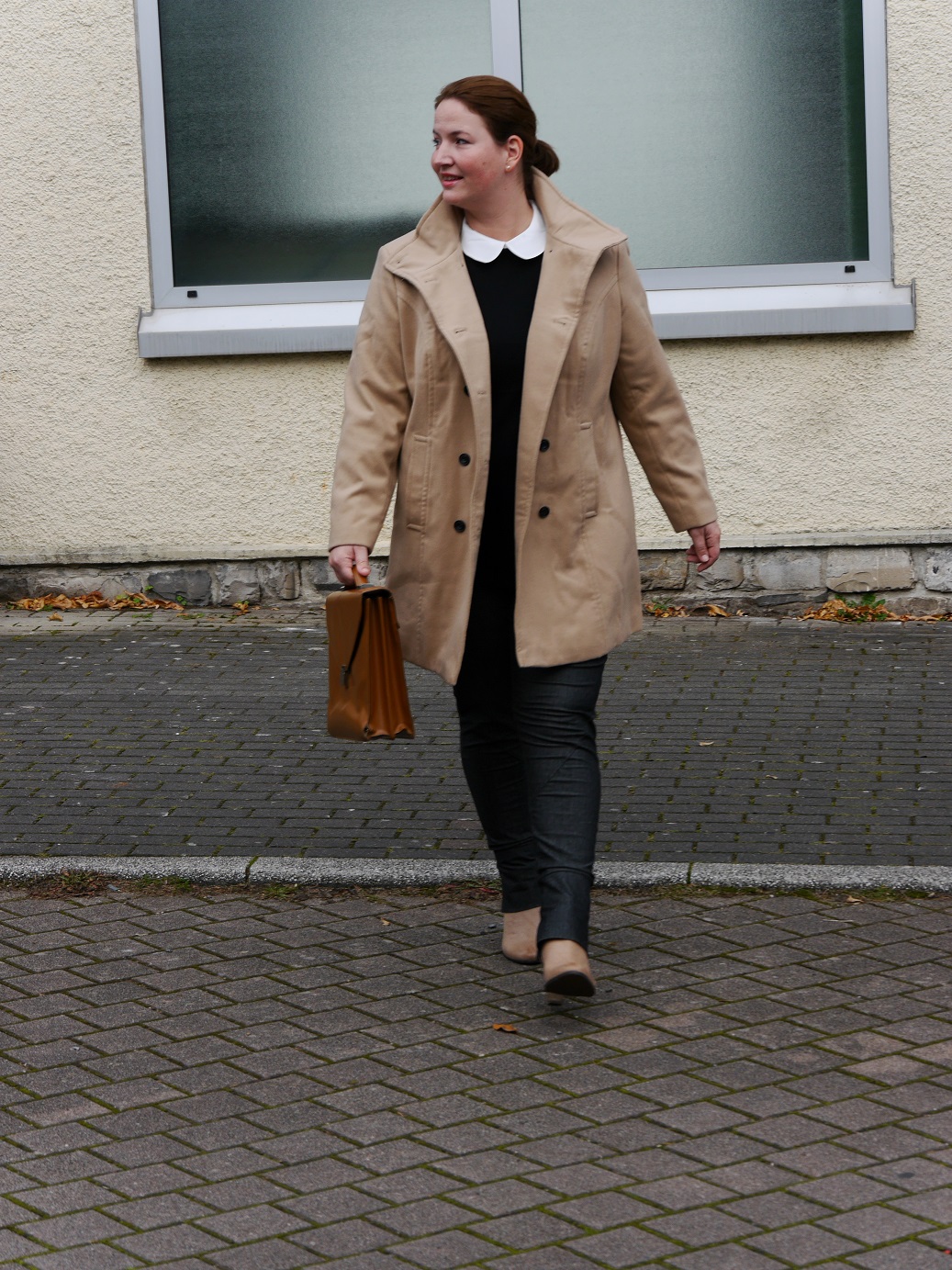 Mein neues Winter-Büro-Outfit: Ein Camel Coat für alle Fälle