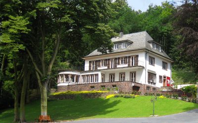 Jubiläum in der Hochzeits-Villa Betti B. – Bräute aufgepasst!